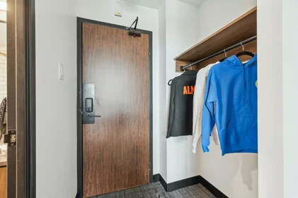 Monolocale in Scottsdale Drive, immagine 4 di 49