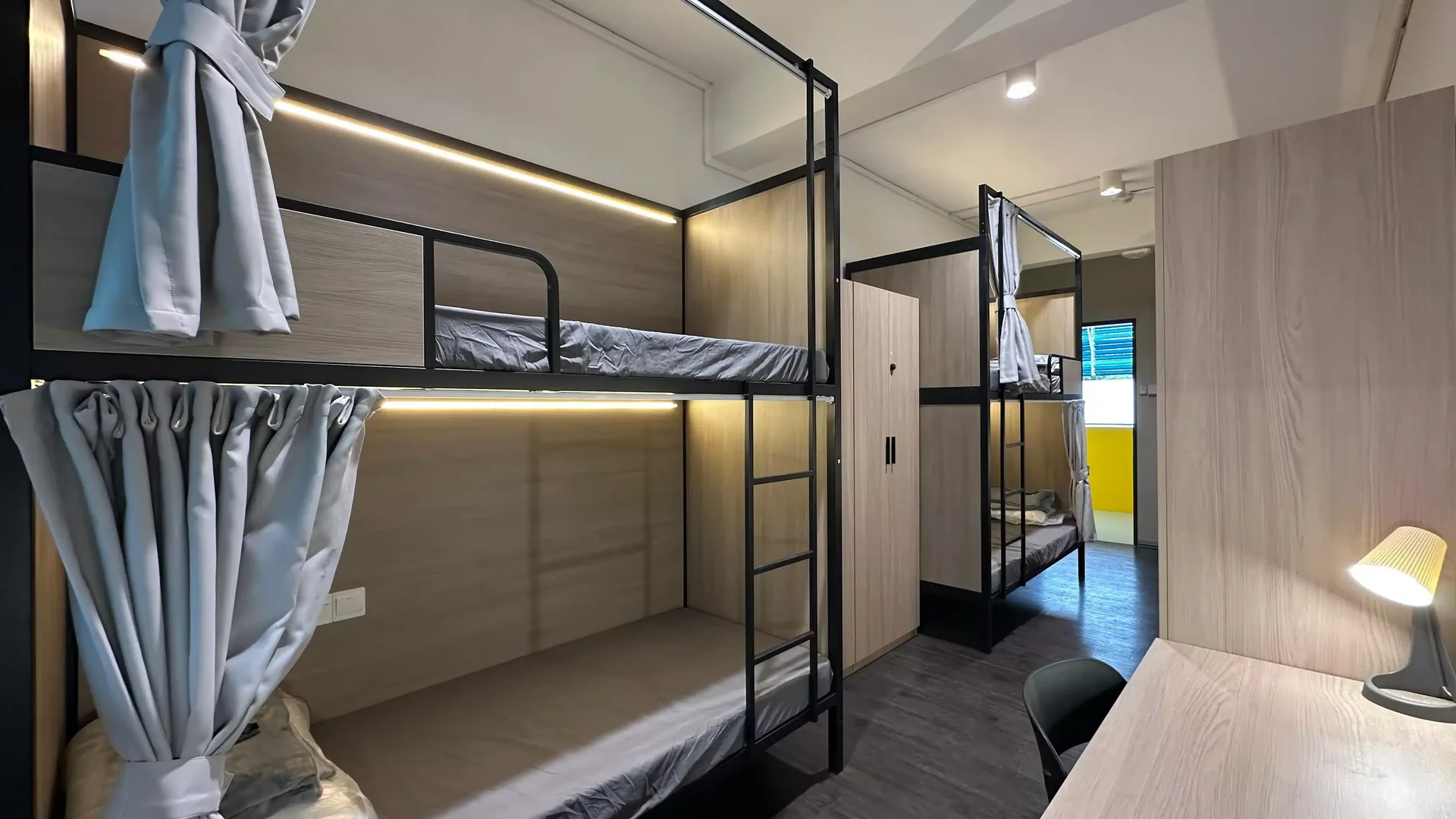 Bezahlbares Zimmer für Studenten mit ausreichender Beleuchtung in 