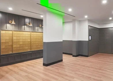 Stanza privata in Scottsdale Drive, immagine 43 di 49