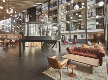 Stanza privata in Scottsdale Drive, immagine 48 di 49