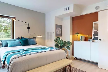 Stanza privata in East Armour Boulevard, immagine 1 di 10