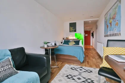 Studio in der Loch Street, bild 1 von 43