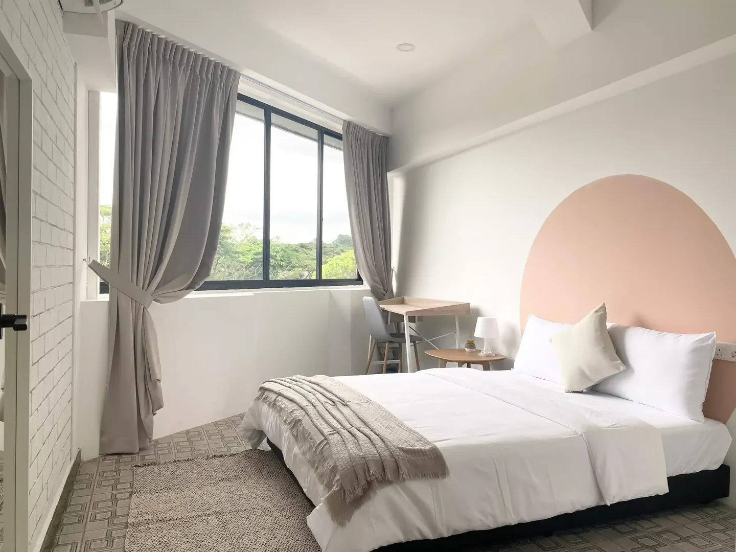 Habitación estudiantil económica cerca del campus en 