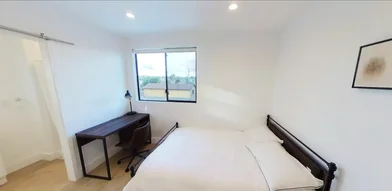 Chambre privée à West 37th Street, image 1 de 10