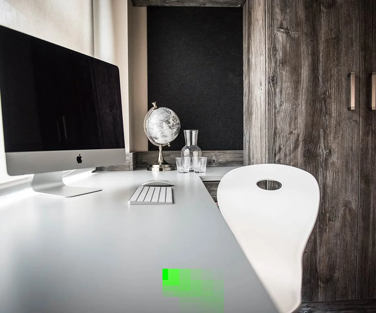Studio d'étudiant minimaliste dans avec agencement efficace