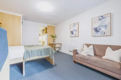 Habitación privada en Flemington Road, imagen 8 de 39
