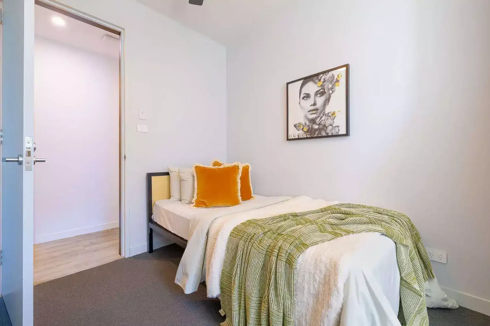 Habitación acogedora para estudiantes disponible en 
