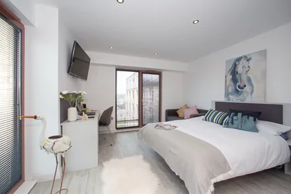 Studio in der Trafford Street, bild 1 von 31