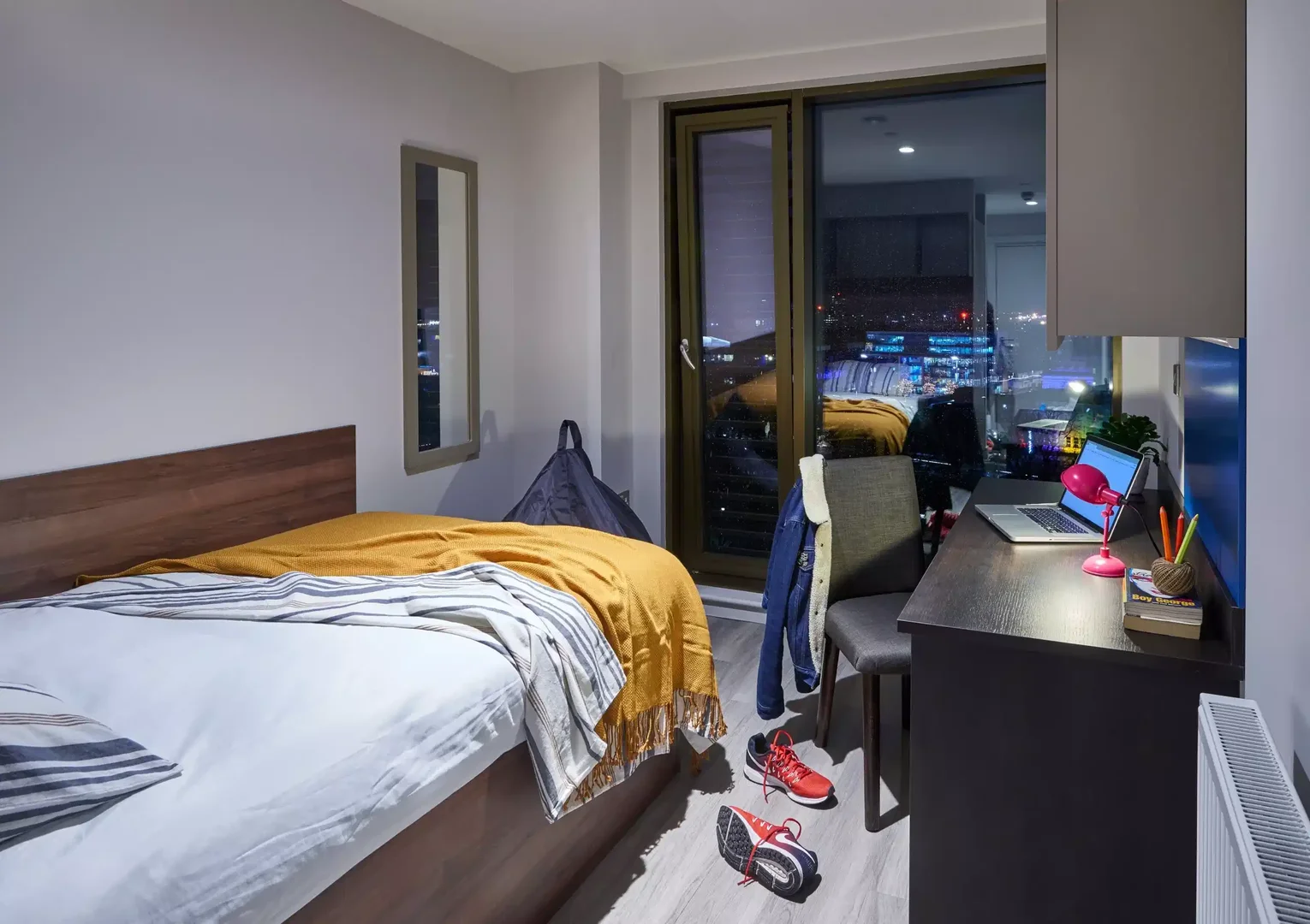 Chambre à louer dans un appartement d'étudiant à , entièrement meublée