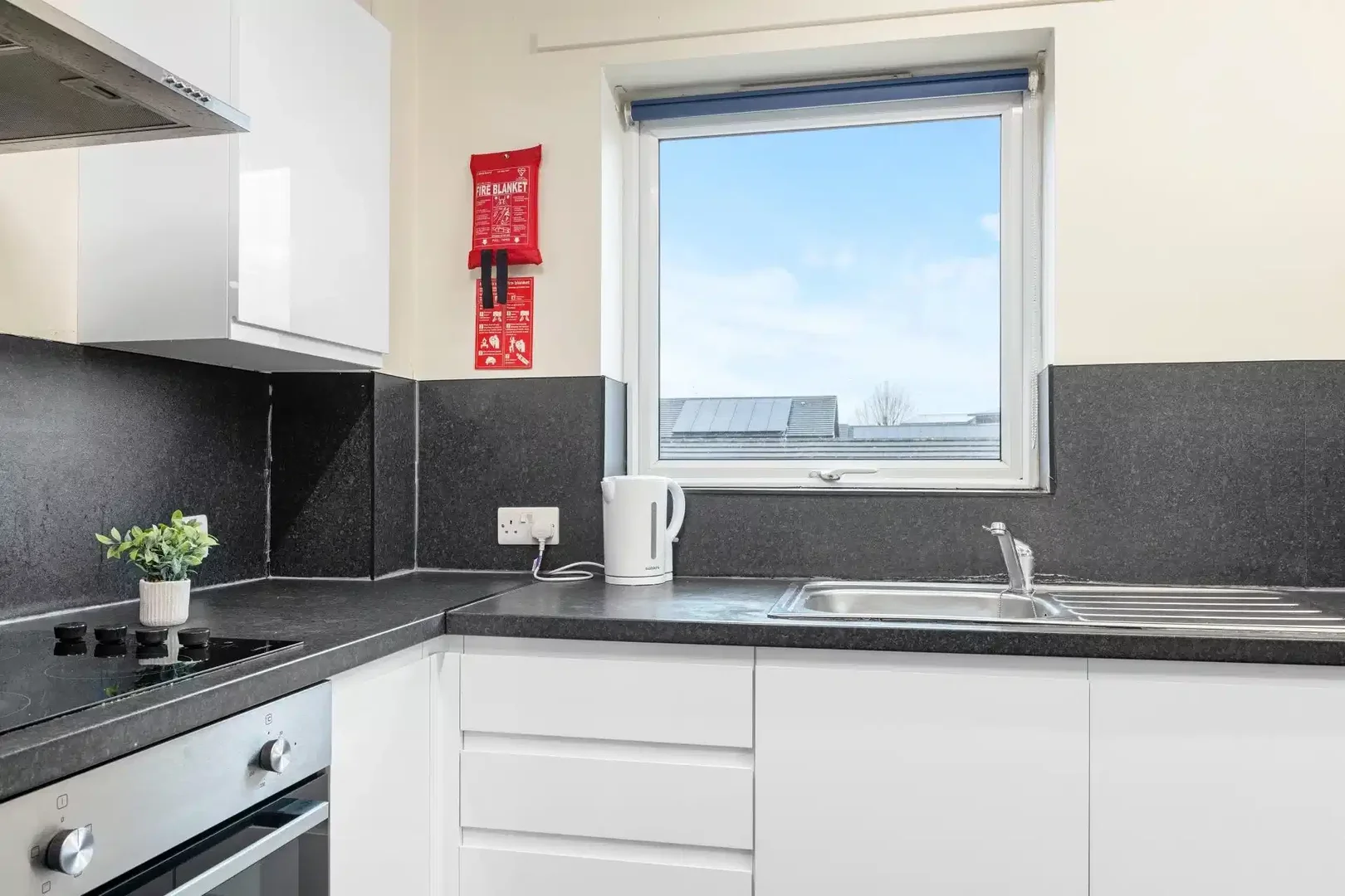 Habitación en apartamento estudiantil en alquiler en , completamente amueblado