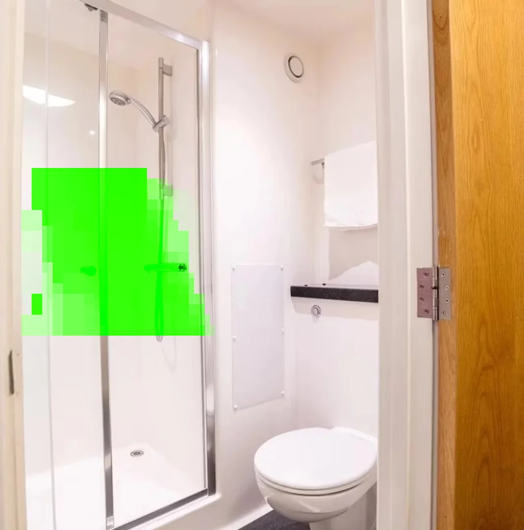 Economical student room with convenient location in