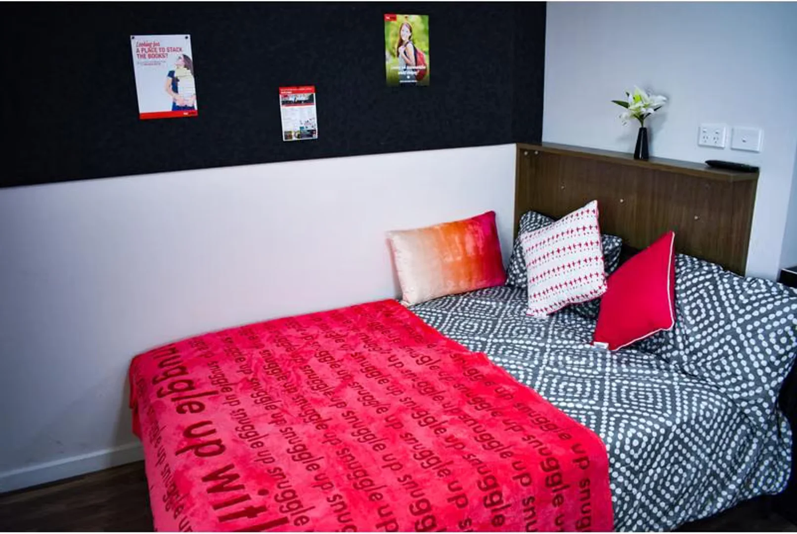 Compact studio apartment ideal for students in 