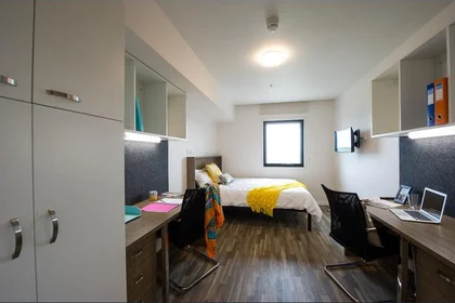 Private room at Dripstone Road, image 12 of 23