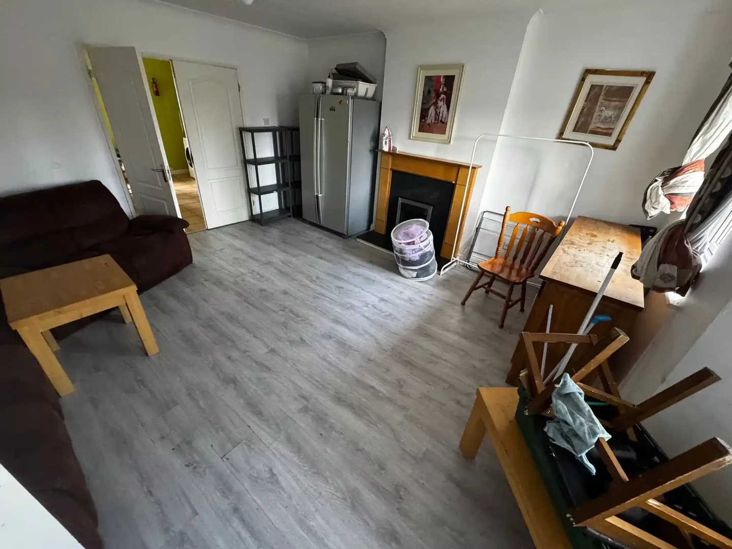 Quarto para alugar em apartamento de estudantes em , totalmente mobilado