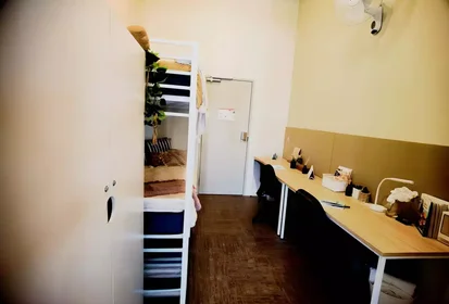 Quarto privado em Bramston Terrace, imagem 3 de 49