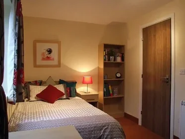 Quarto privado em Ferncliffe Road, imagem 1 de 23