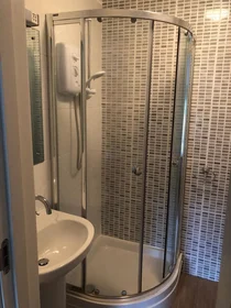 Quarto privado em Ferncliffe Road, imagem 15 de 23