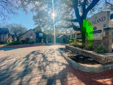 Stanza privata in Woodchase Drive, immagine 25 di 49