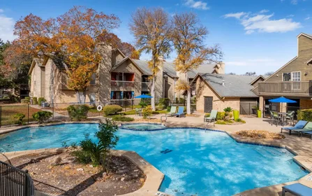 Stanza privata in Woodchase Drive, immagine 47 di 49
