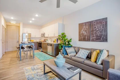 Habitación privada en South Center Street, imagen 33 de 49