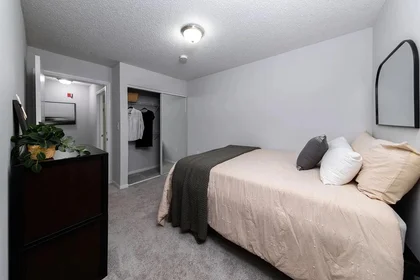 Habitación privada en West Mitchell Street, imagen 45 de 49