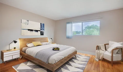 Private room at East Bellevue Drive, image 1 of 10