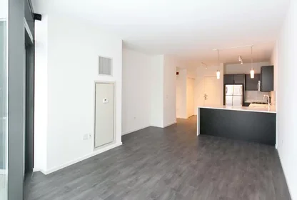 Habitación privada en South Harper Avenue, imagen 2 de 27