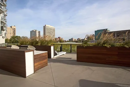 Habitación privada en South Harper Avenue, imagen 12 de 27