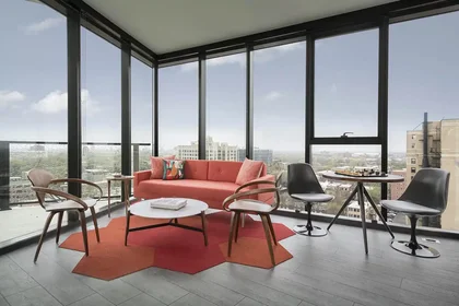 Habitación privada en South Harper Avenue, imagen 21 de 27