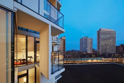 Habitación privada en South Harper Avenue, imagen 24 de 27