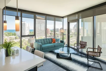 Habitación privada en South Harper Avenue, imagen 26 de 27