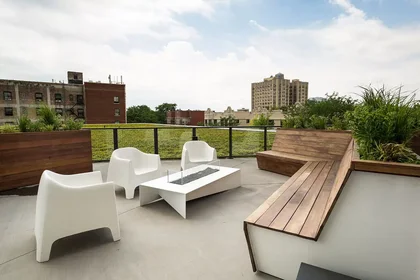 Habitación privada en South Harper Avenue, imagen 9 de 27