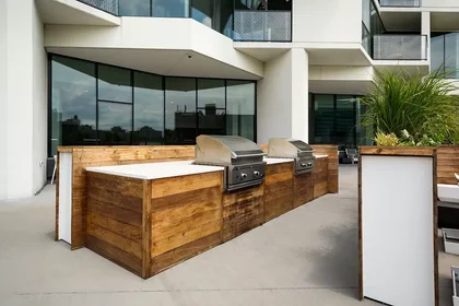 Habitación privada en South Harper Avenue, imagen 10 de 27