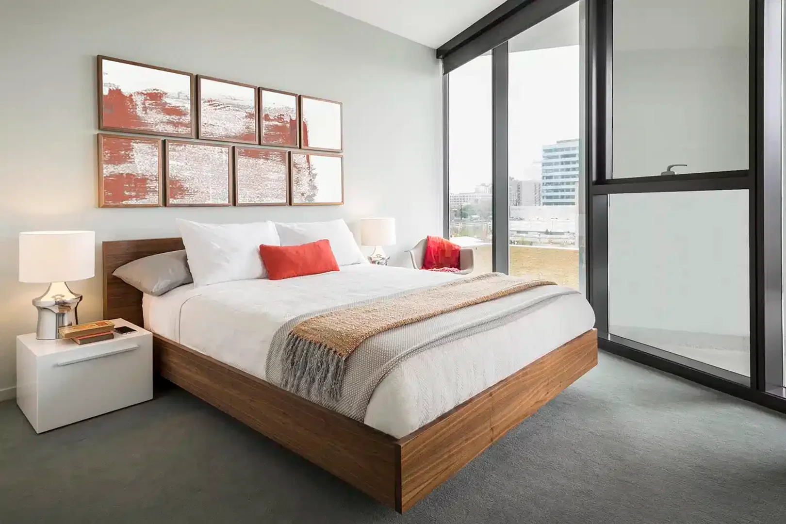 Habitación estudiantil amplia y cómoda en 