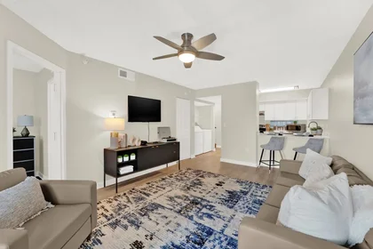 Private room at Excellence Boulevard, image 15 of 40