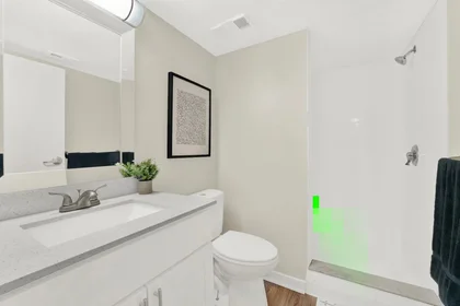 Private room at Excellence Boulevard, image 6 of 40
