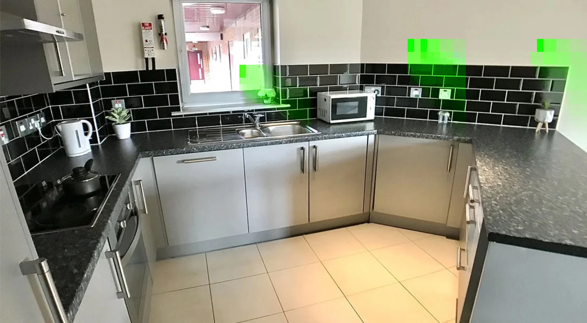 Student-friendly room in  with modern amenities