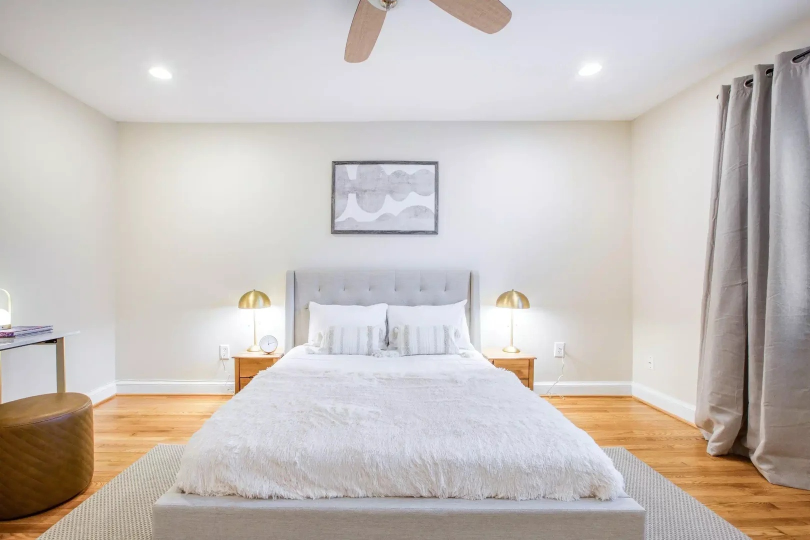 Cozy room for students available in