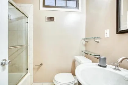 Quarto privado em 20003, imagem 49 de 49