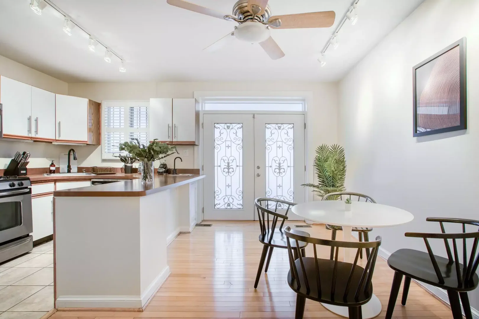 Budget-friendly student room close to campus in 