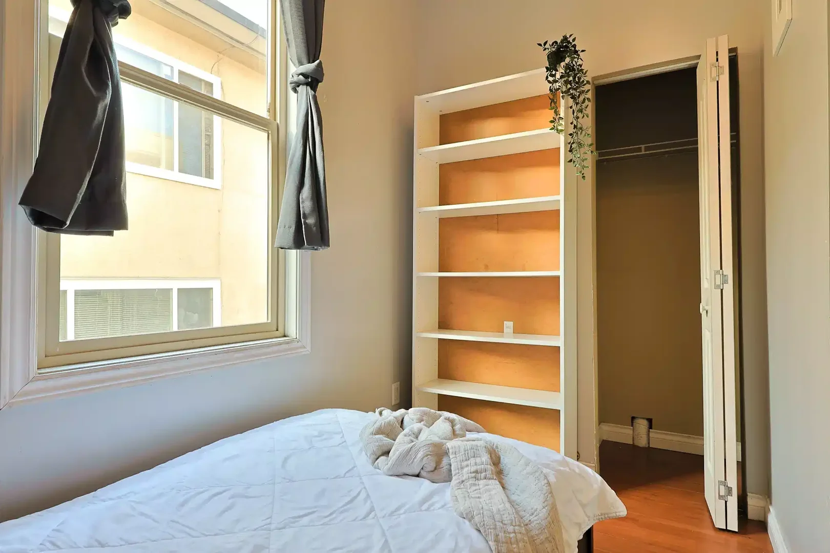 Chambre d'étudiant confortable et spacieuse dans 