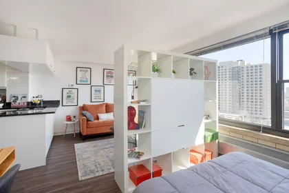 Estudio en East Hyde Park Boulevard, imagen 1 de 32