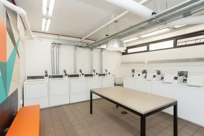 Estudio en East Hyde Park Boulevard, imagen 17 de 32