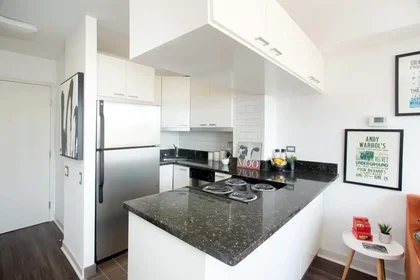 Estudio en East Hyde Park Boulevard, imagen 24 de 32