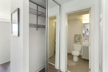 Estudio en East Hyde Park Boulevard, imagen 30 de 32