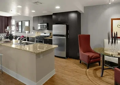 Habitación privada en South De Lacey Avenue, imagen 17 de 40