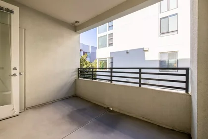 Habitación privada en South De Lacey Avenue, imagen 32 de 40
