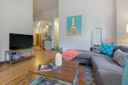 Habitación privada en West Van Buren Street, imagen 9 de 31