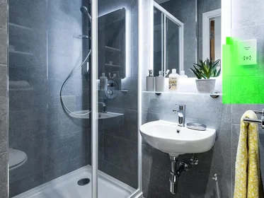 Studio at Gardiner Street Lower, image 2 of 11