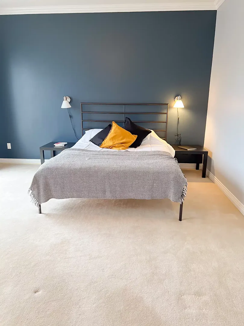 Quarto para alugar em apartamento de estudantes em , totalmente mobilado